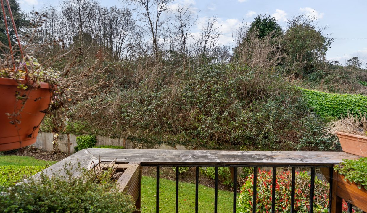 Apt 17 Woodville - interior-12