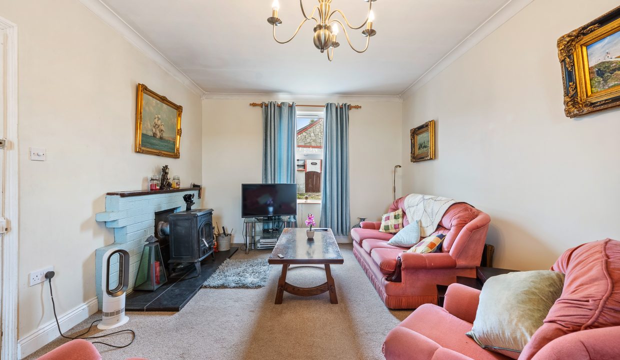 Hillcrest House - interior-11