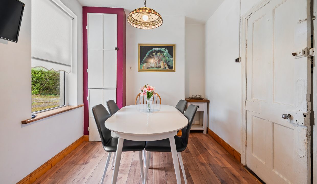 Hillcrest House - interior-16