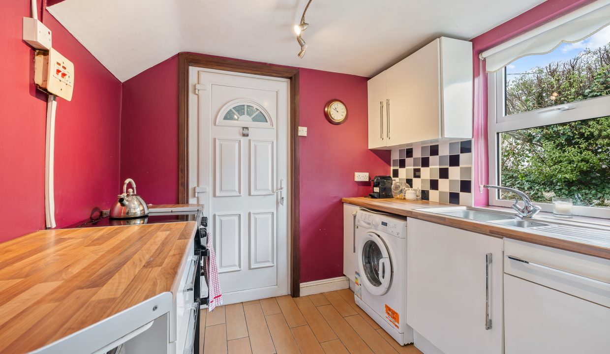 Hillcrest House - interior-19