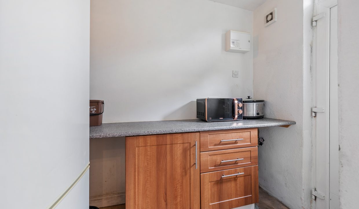 Hillcrest House - interior-21