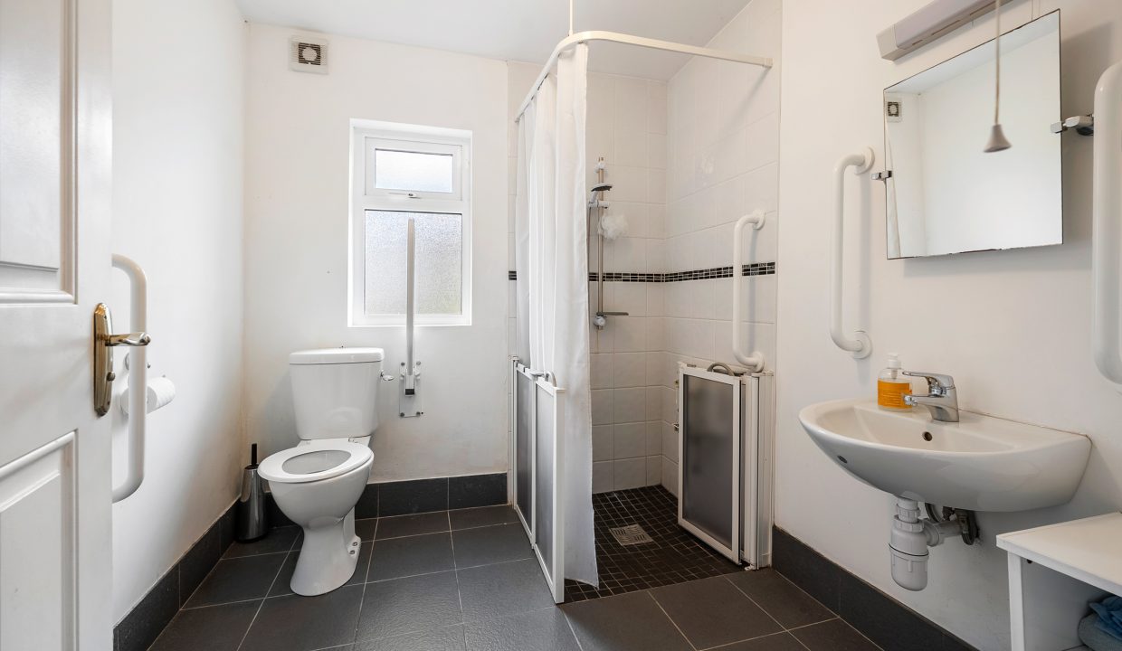 Hillcrest House - interior-5