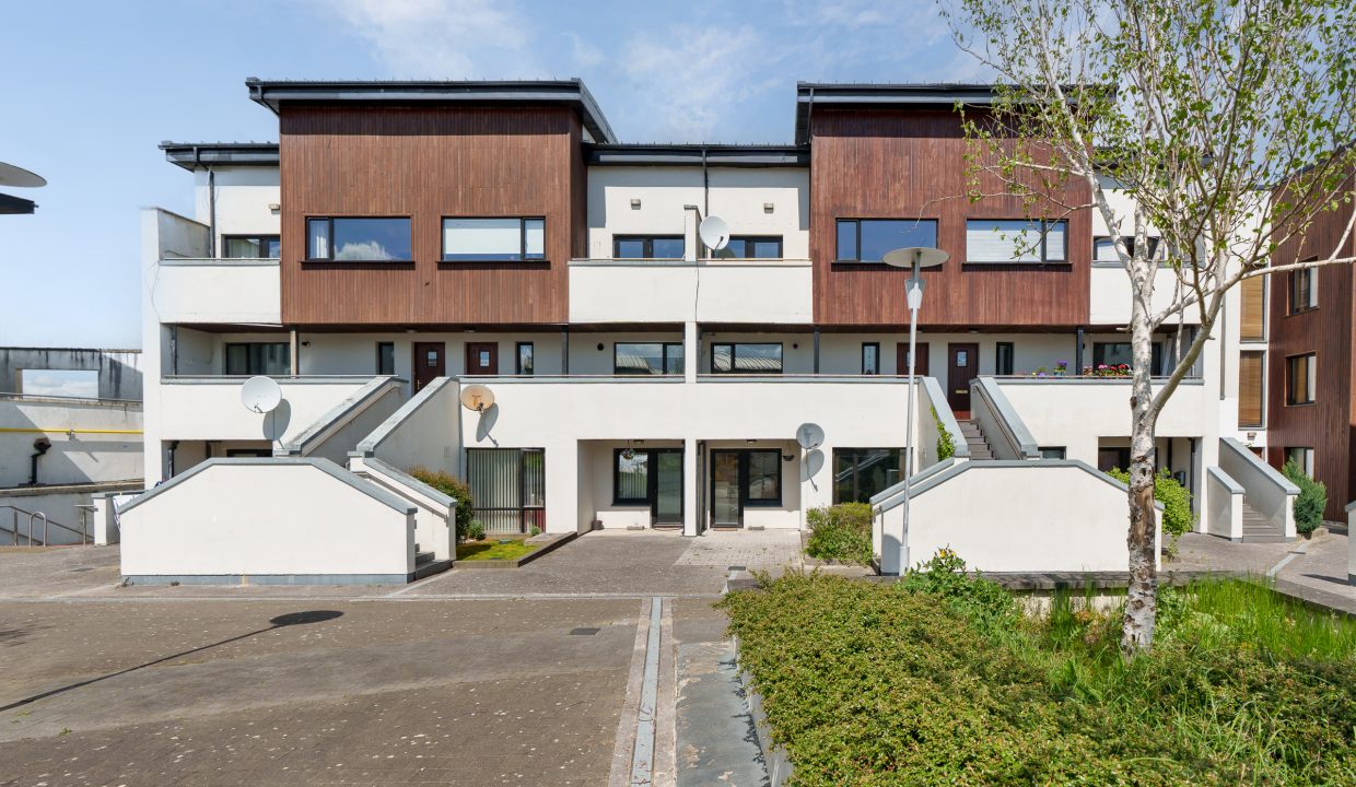 1 Buttery Court - exterior-1