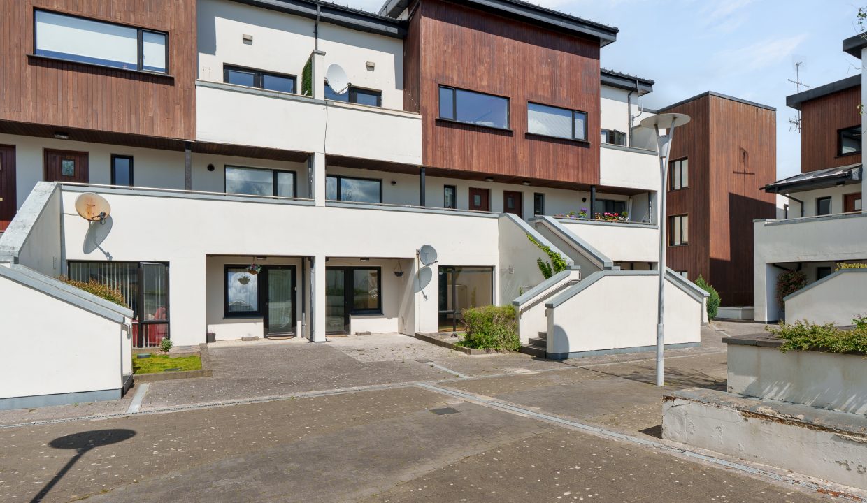 1 Buttery Court - exterior-2