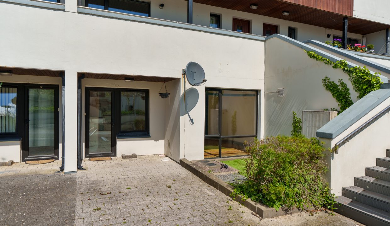 1 Buttery Court - exterior-4