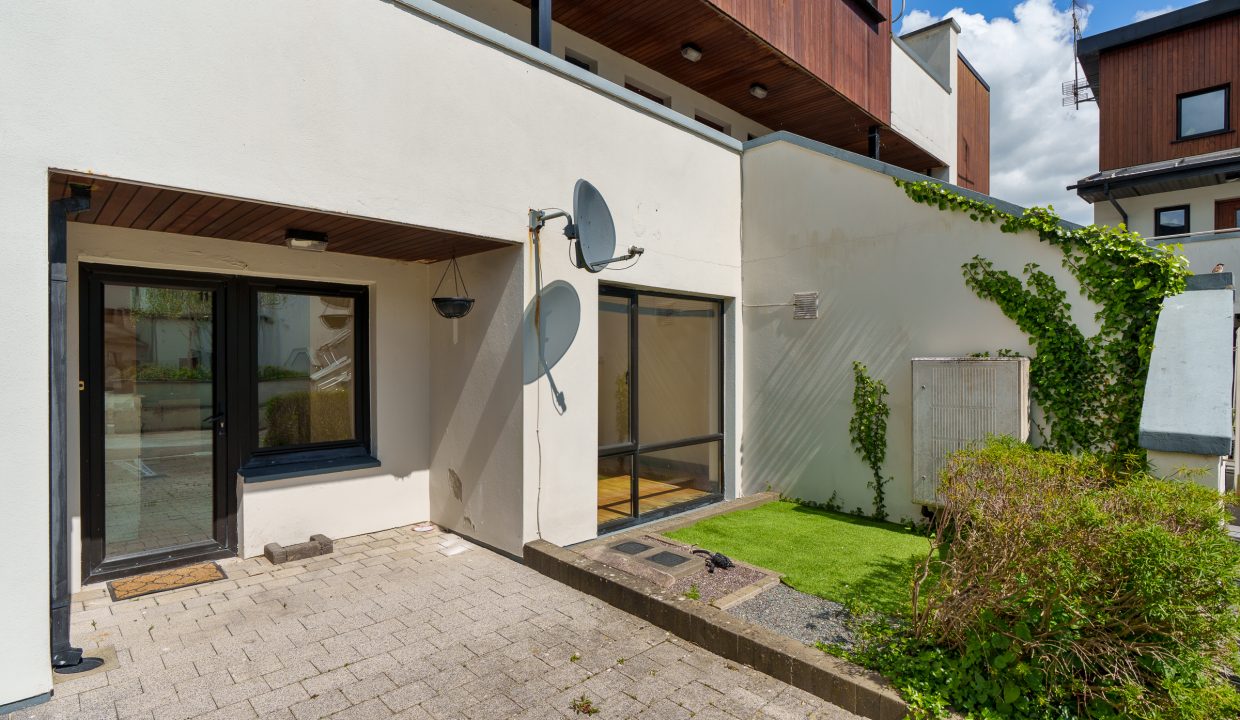 1 Buttery Court - exterior-5