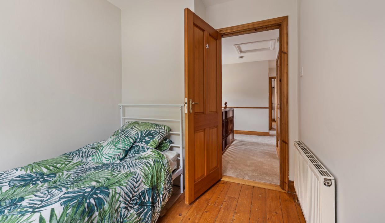 12 Marwood Avenue - interior-17