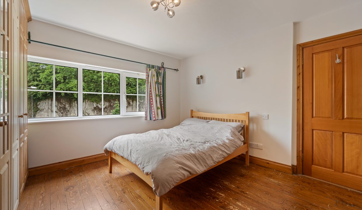 12 Marwood Avenue - interior-19