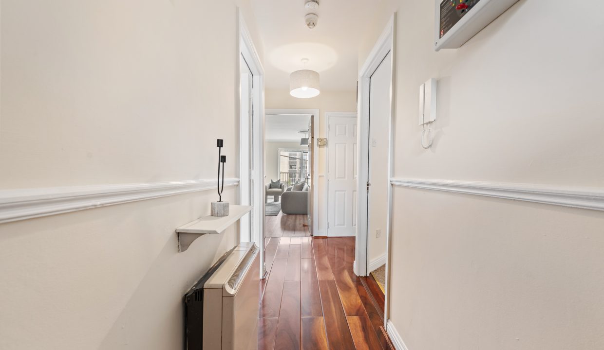 22 Dun Laoi - interior-1