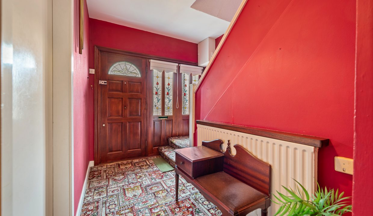 24 Greenhills Estate - interior-16