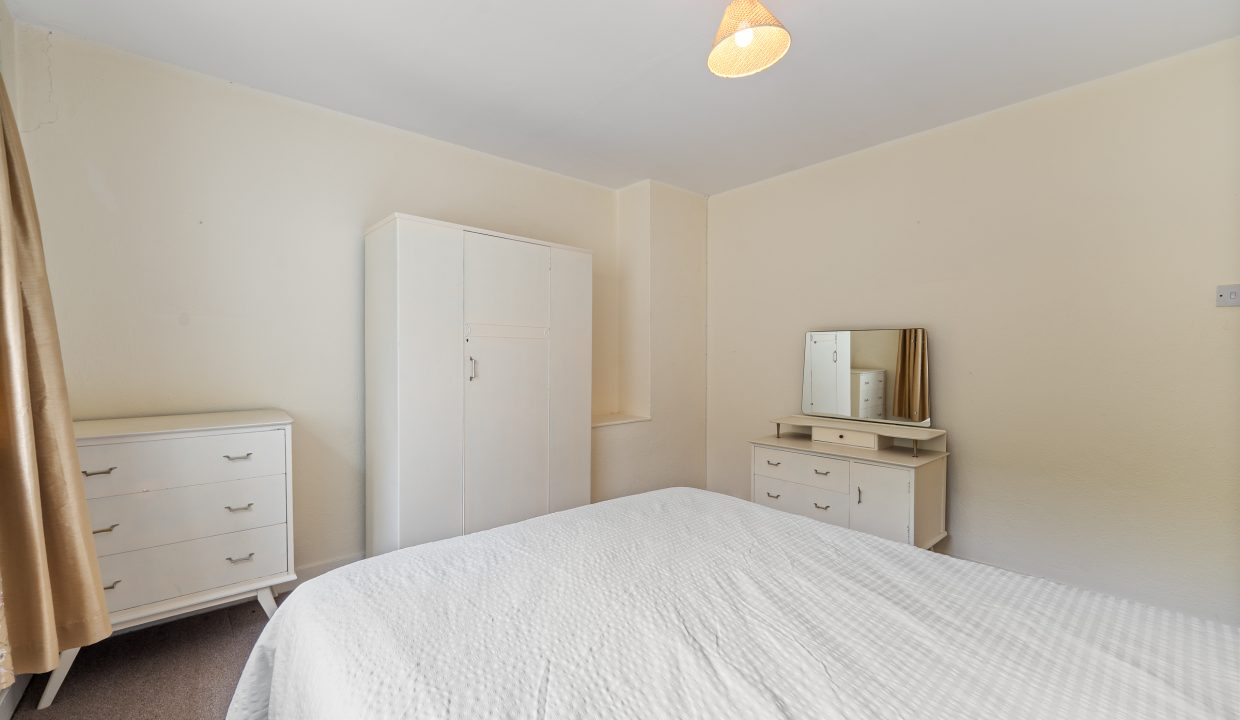 24 Greenhills Estate - interior-23