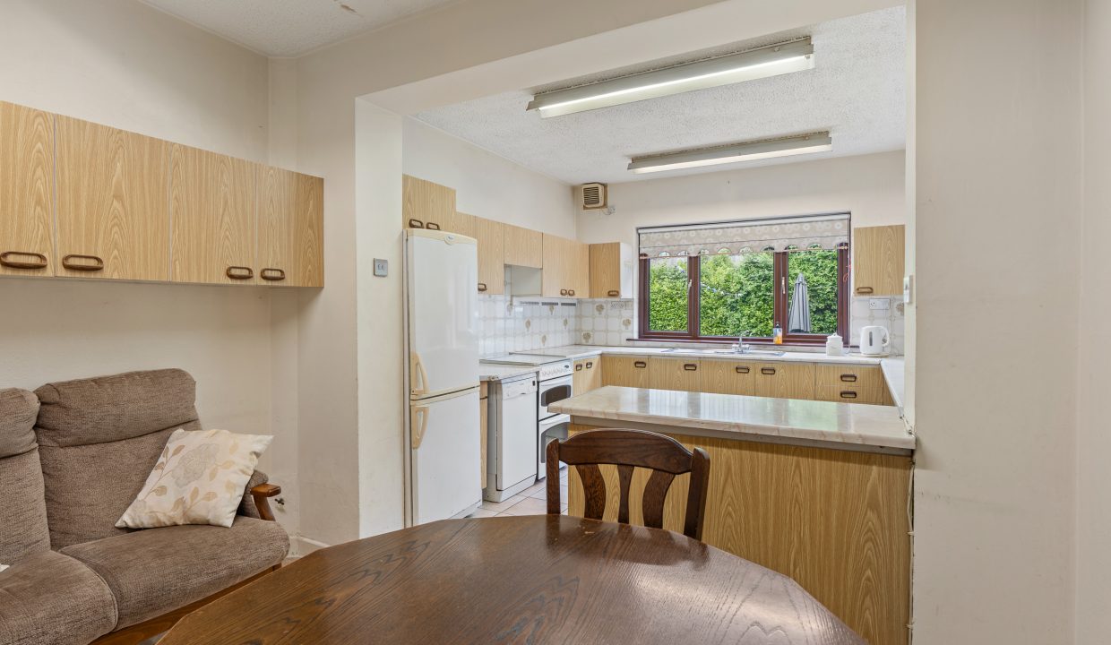 24 Greenhills Estate - interior-3