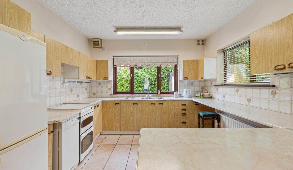 24 Greenhills Estate - interior-4