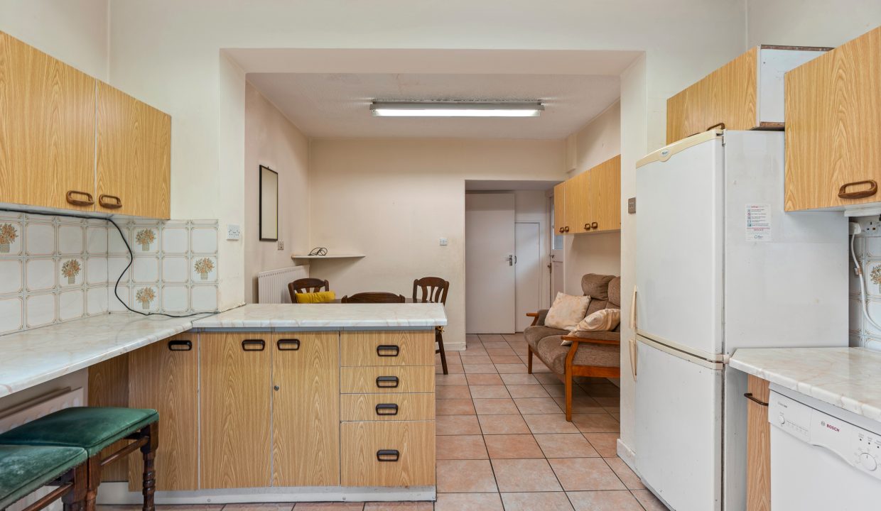 24 Greenhills Estate - interior-6