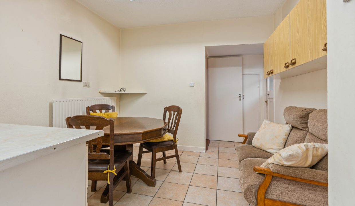 24 Greenhills Estate - interior-8