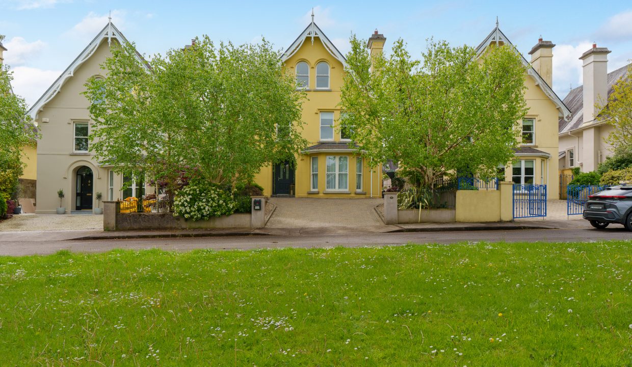 30 Lindville, Blackrock - exterior-1 edit