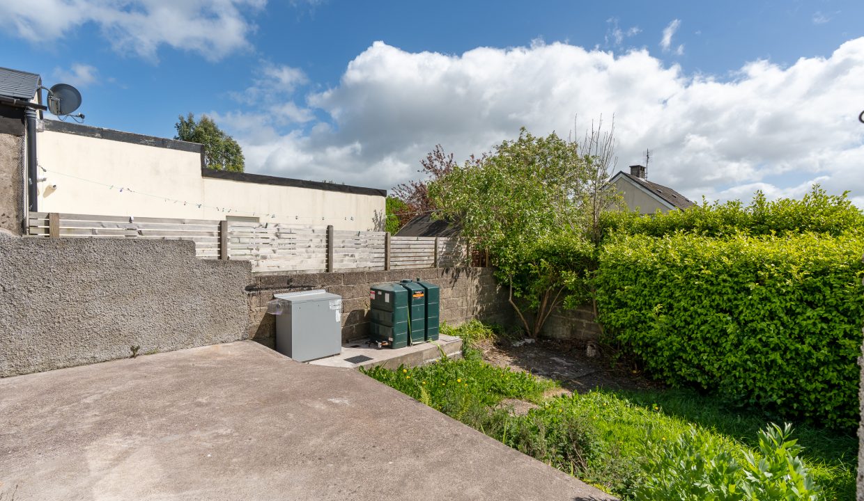 34 Silverheights Avenue - exterior-6
