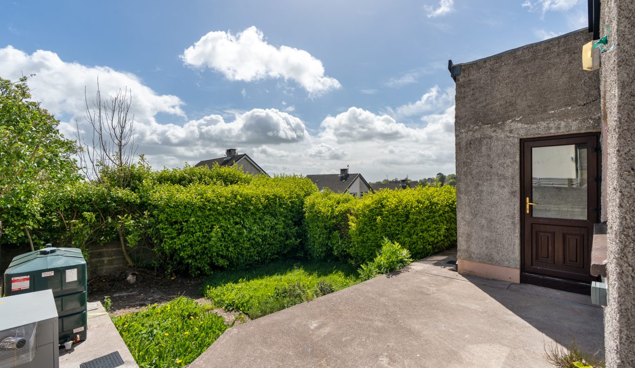 34 Silverheights Avenue - exterior-7