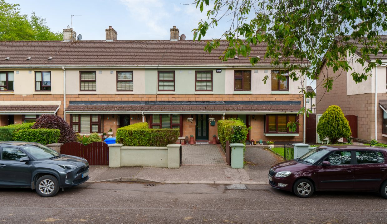 4 Parklea Court - exterior-1
