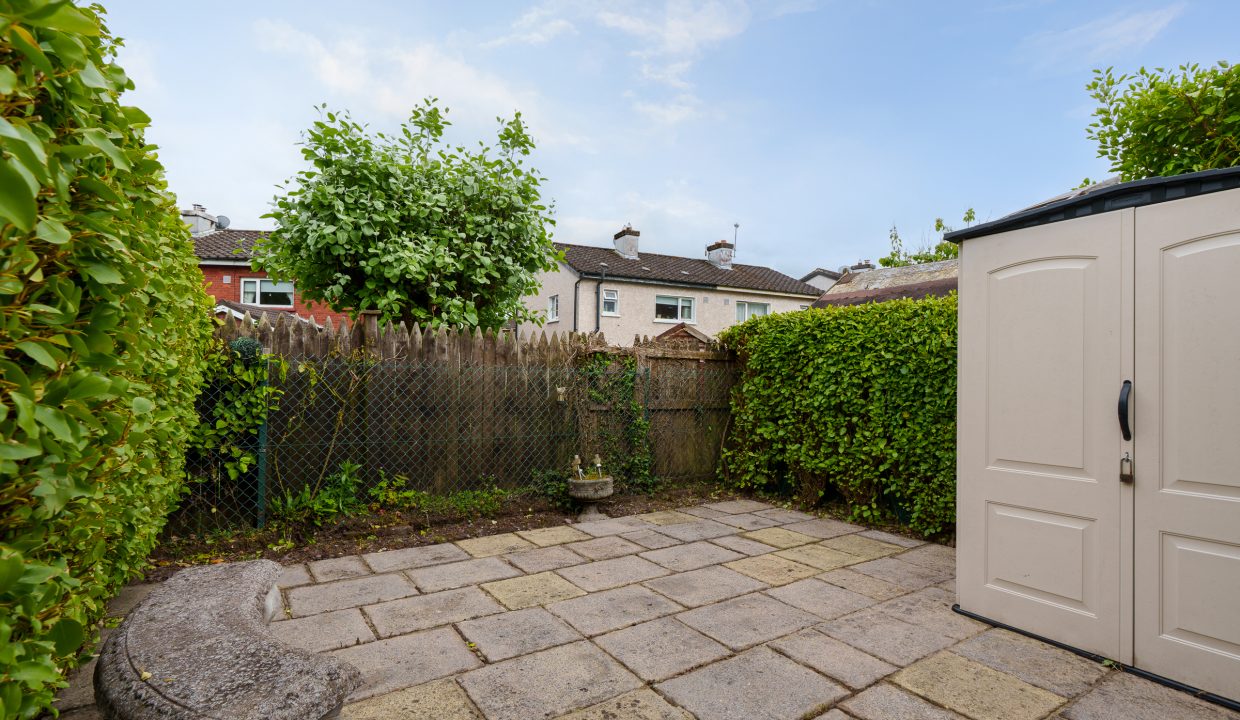 4 Parklea Court - exterior-9