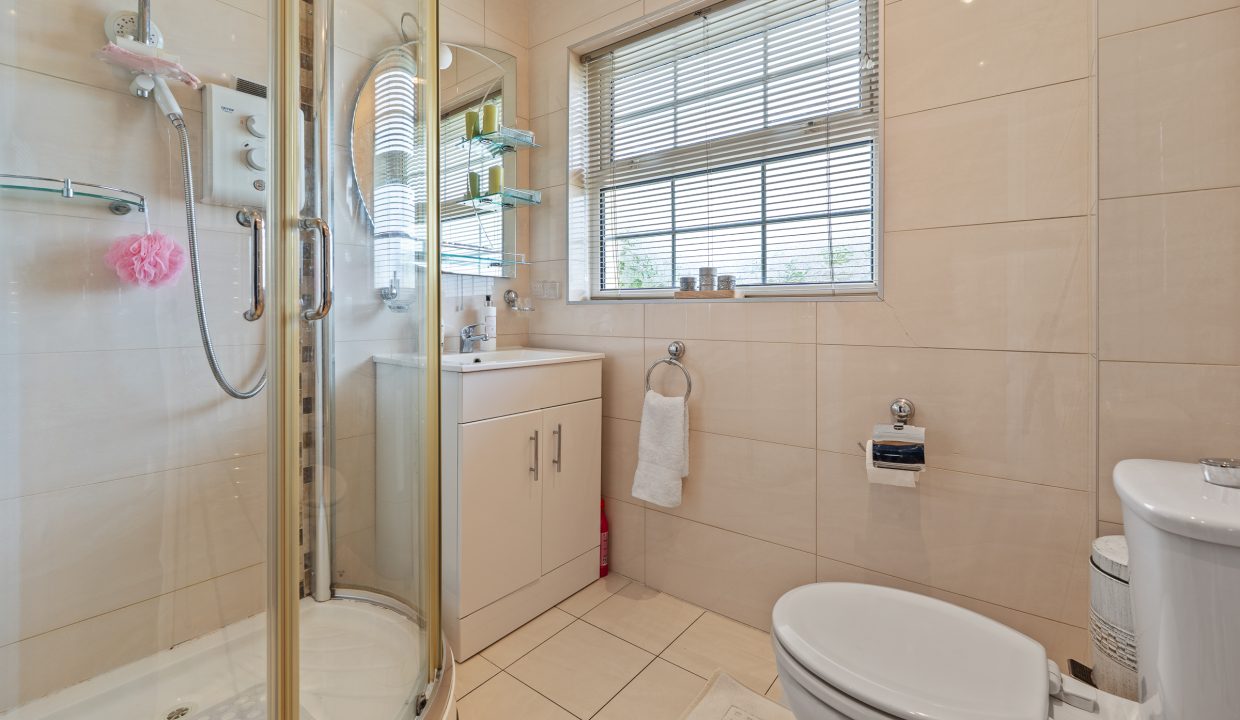 4 Parklea Court - interior-16