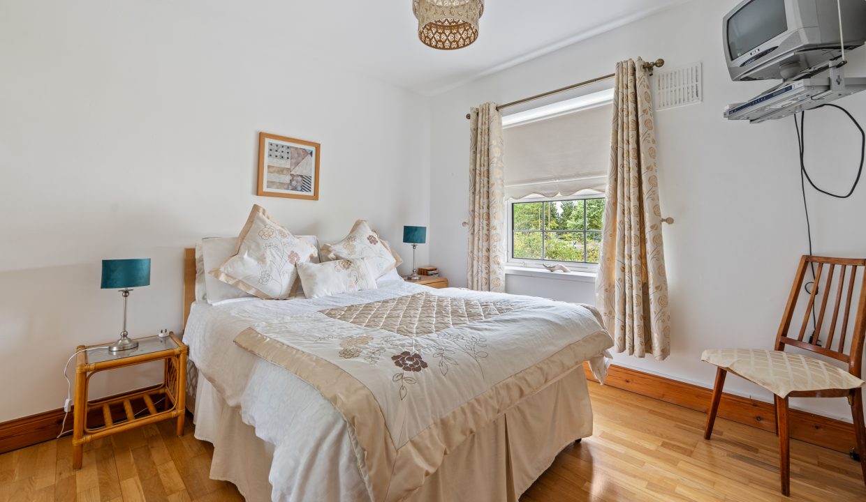 4 Parklea Court - interior-18