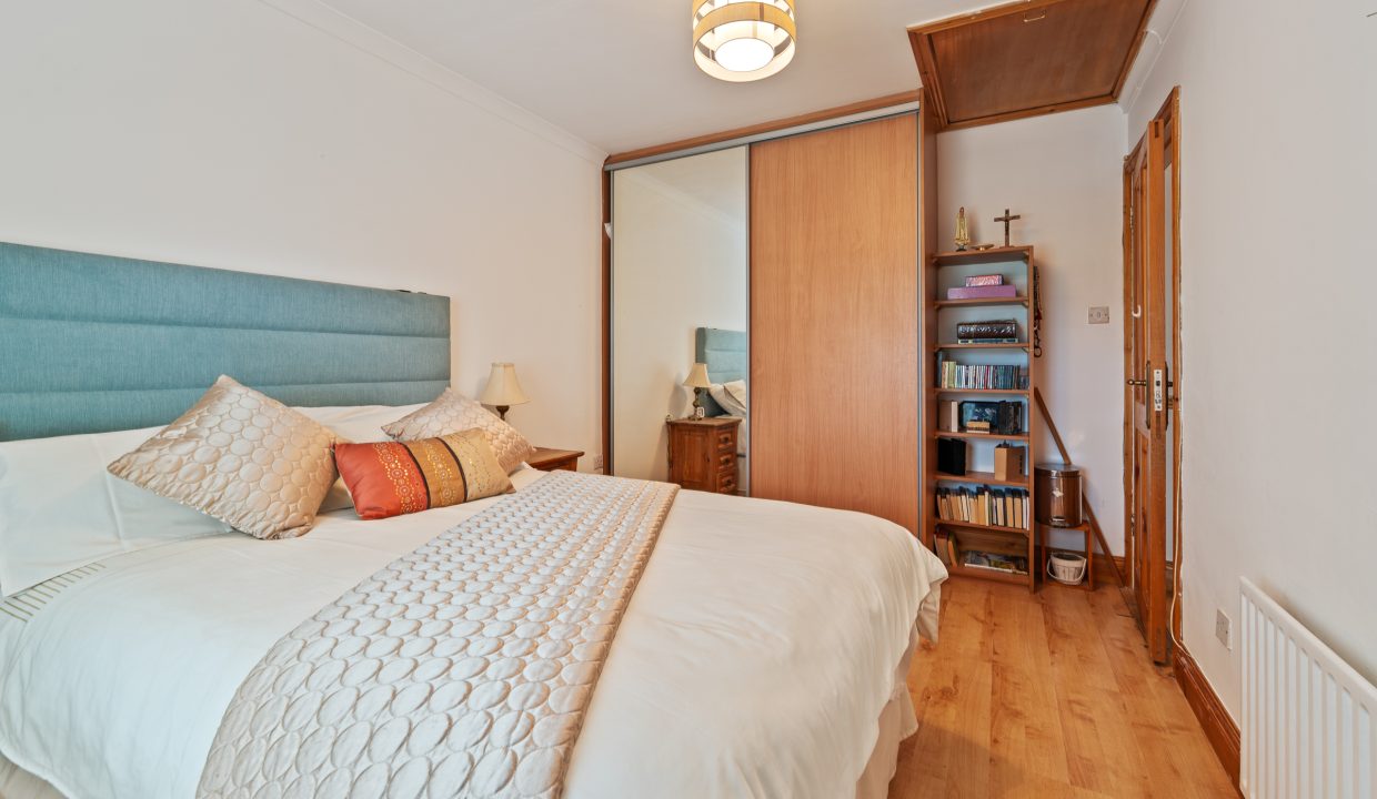 4 Parklea Court - interior-23