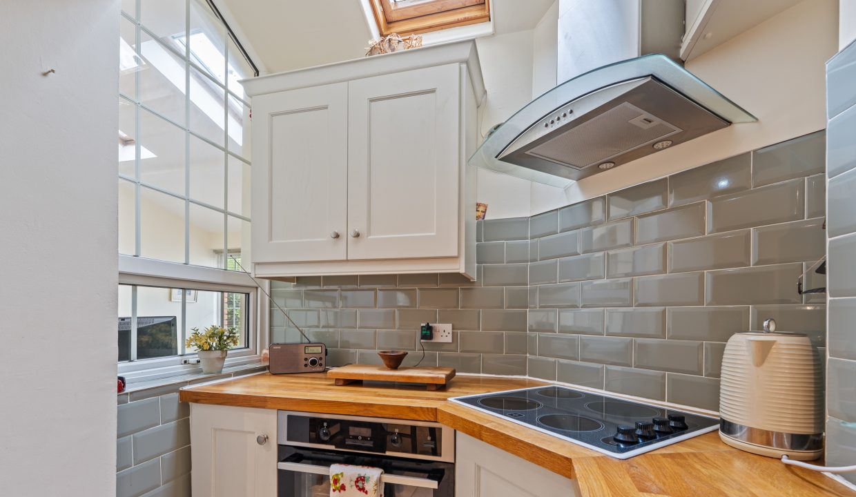 4 Parklea Court - interior-8