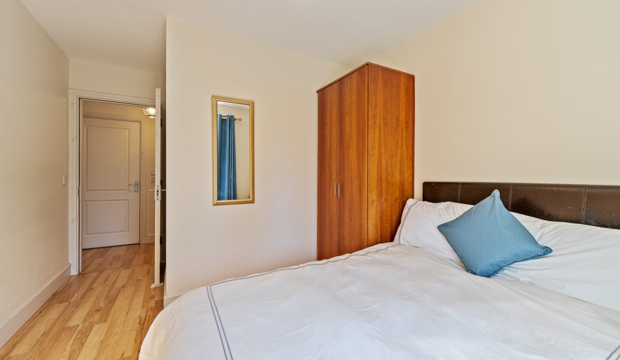 40 Distillery Court - interior-16