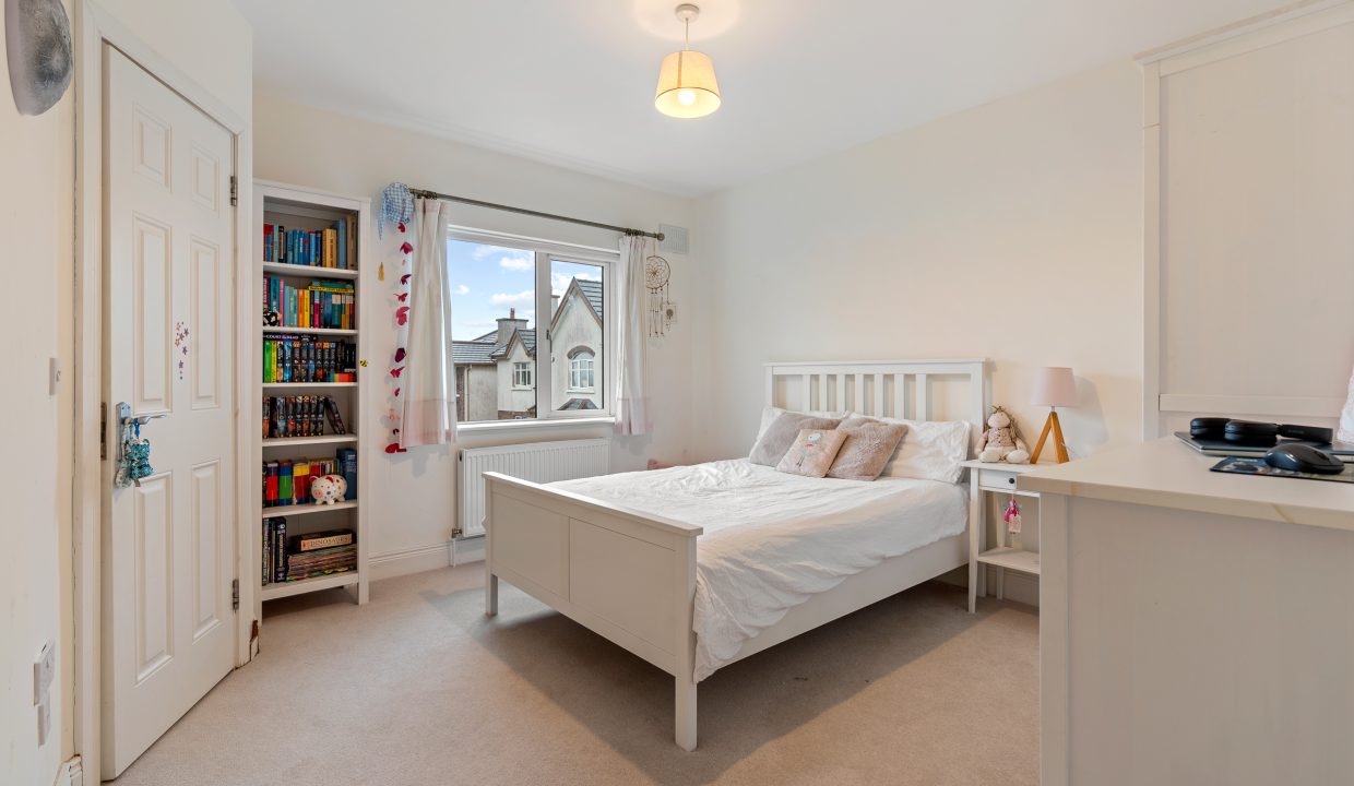 6 Coolkellure Way - interior-22