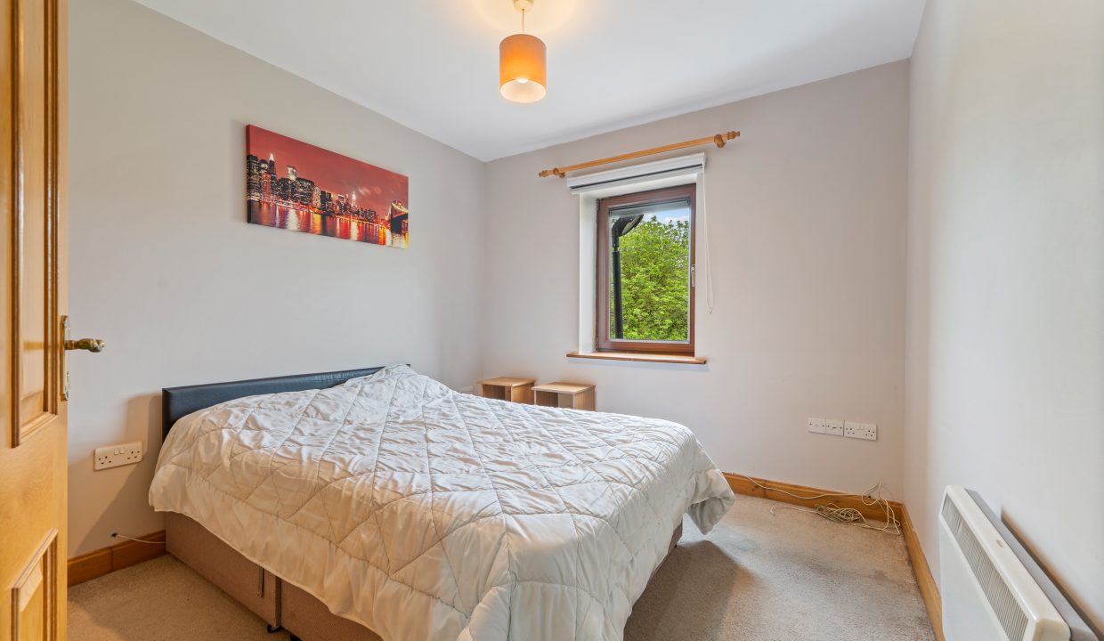 Apt 34, Ronayn_s Court - interior-19