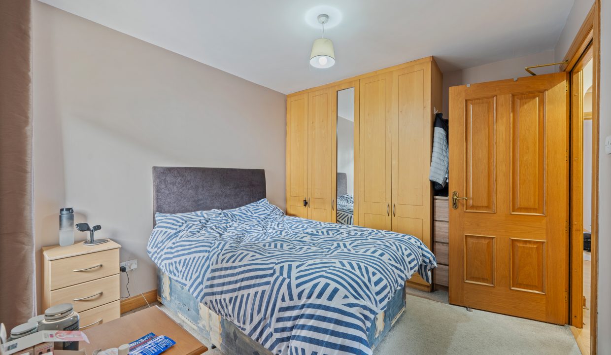 Apt 34, Ronayn_s Court - interior-4