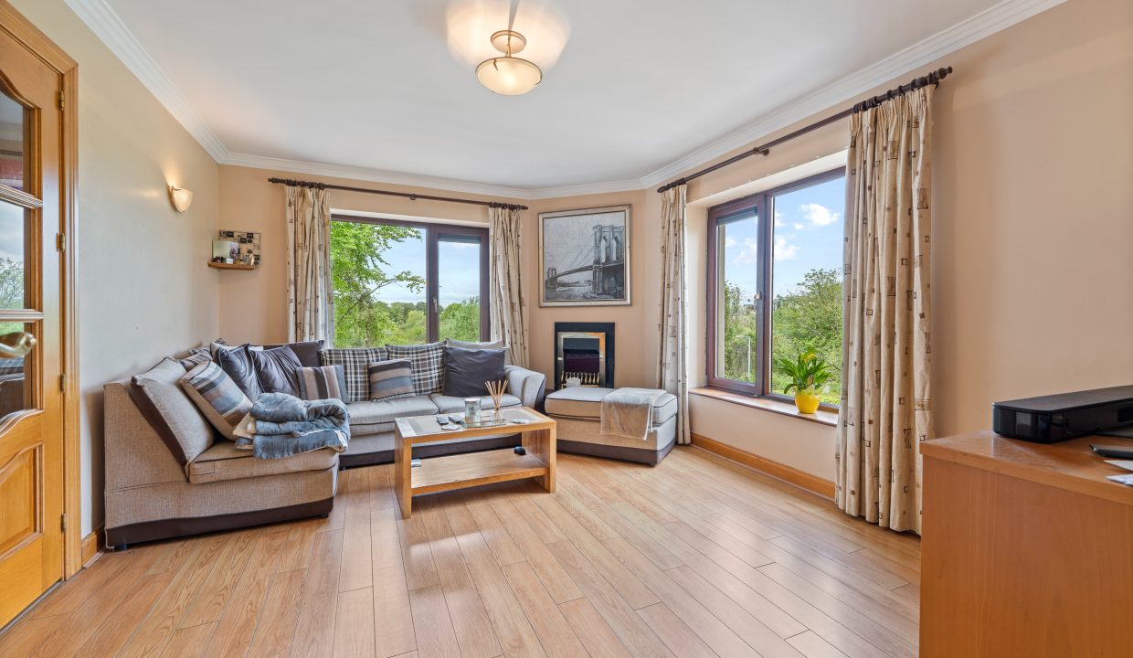 Apt 34, Ronayn_s Court - interior-6