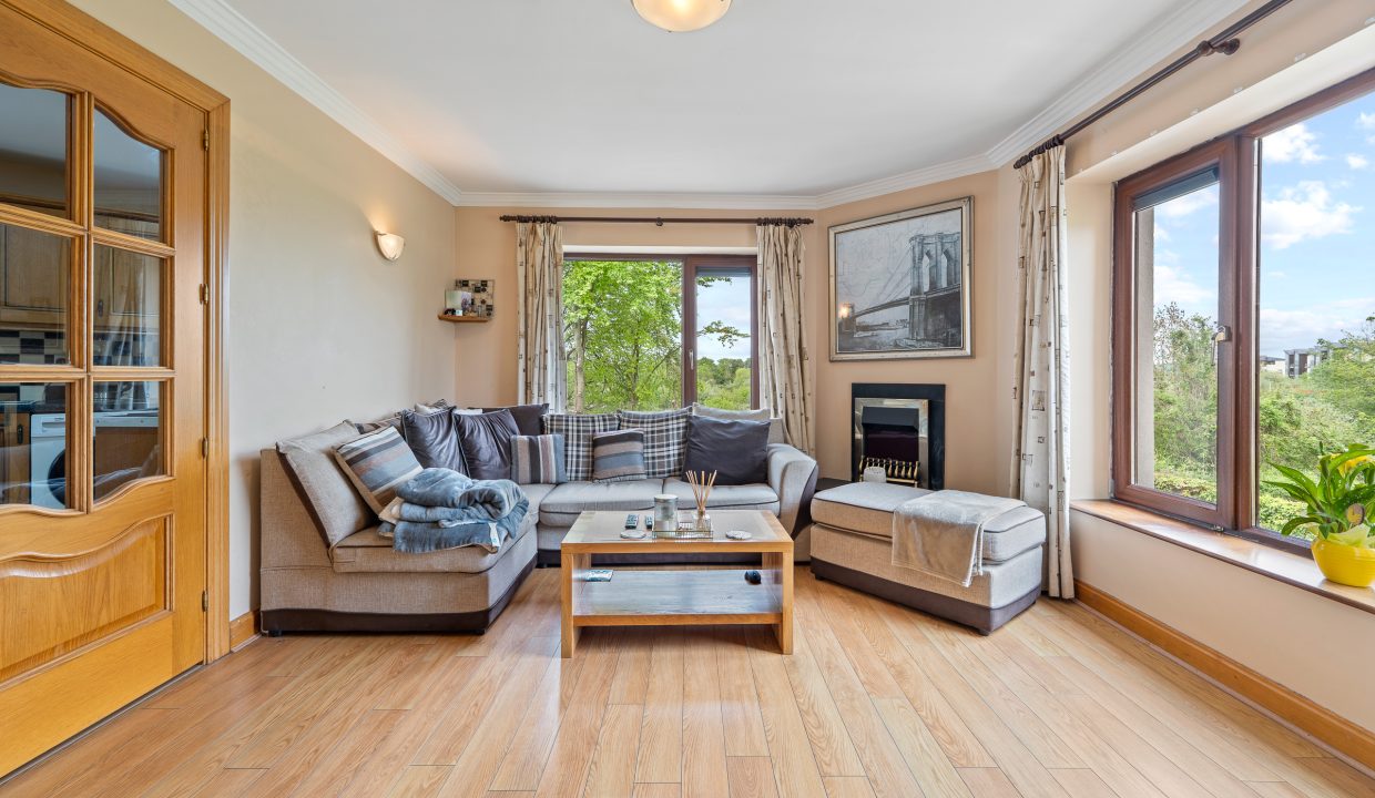 Apt 34, Ronayn_s Court - interior-7