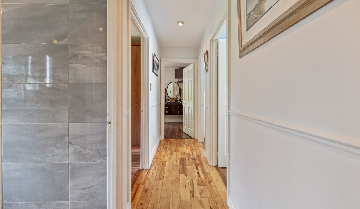 Ballyphilip, Whites Cross - interior-6