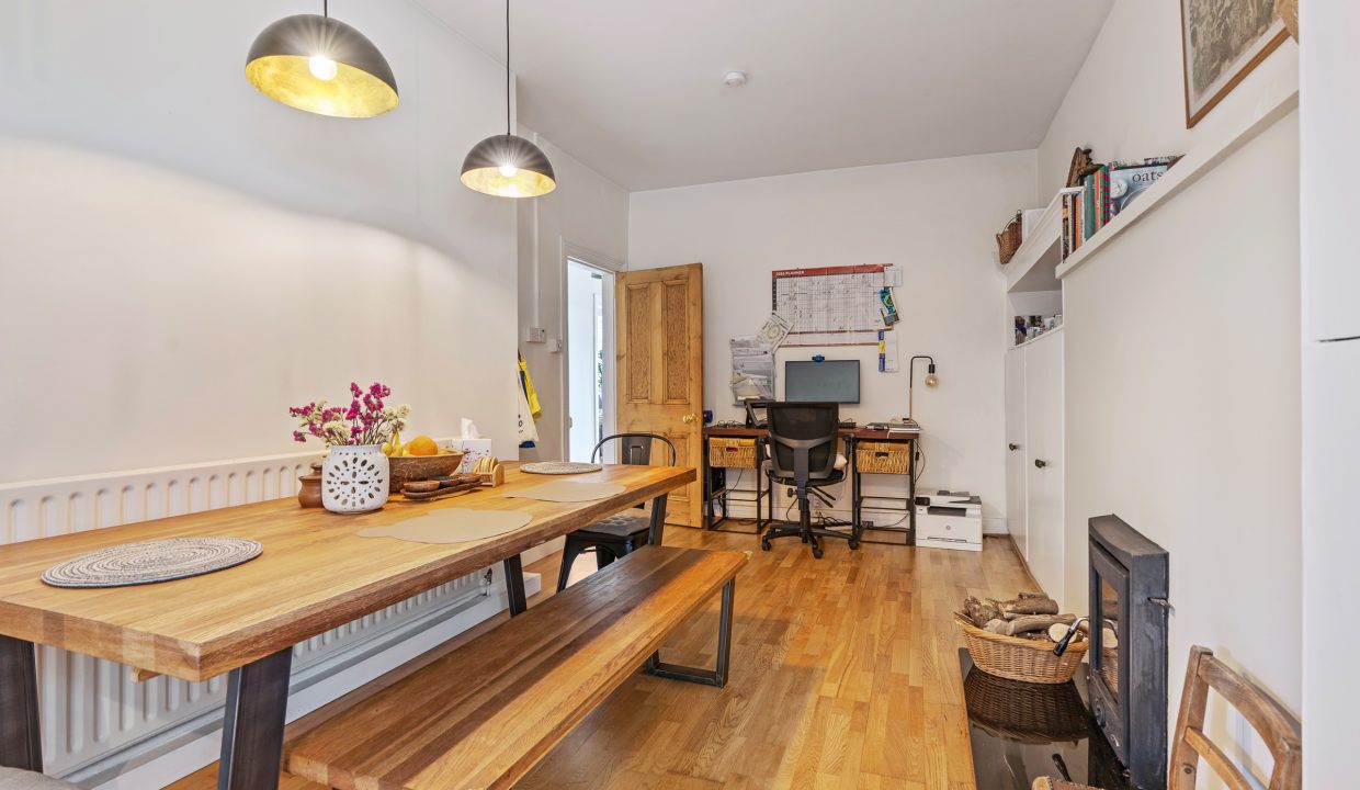 Neidin, Assumption Road - interior-5