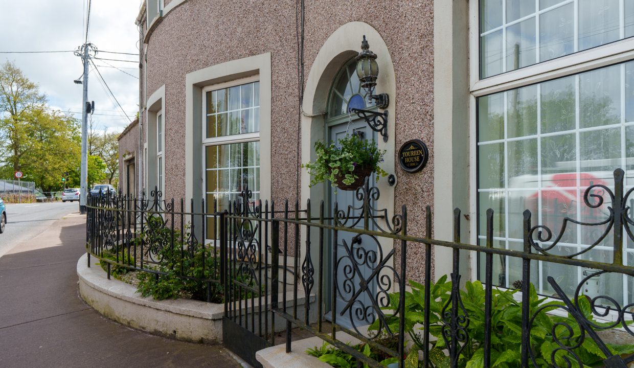 Toureen House, Passage West - exterior-28