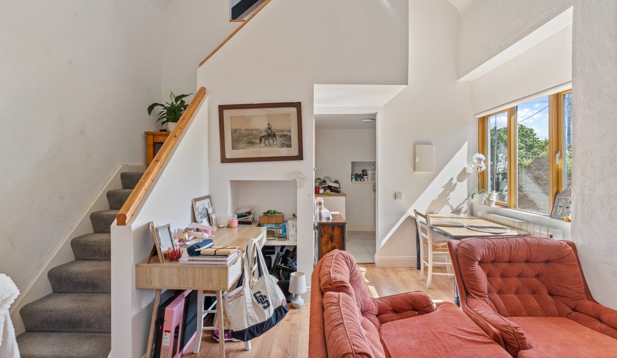 Toureen House, Passage West - interior (rental unit)-1