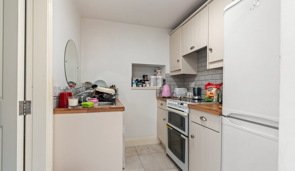 Toureen House, Passage West - interior (rental unit)-5