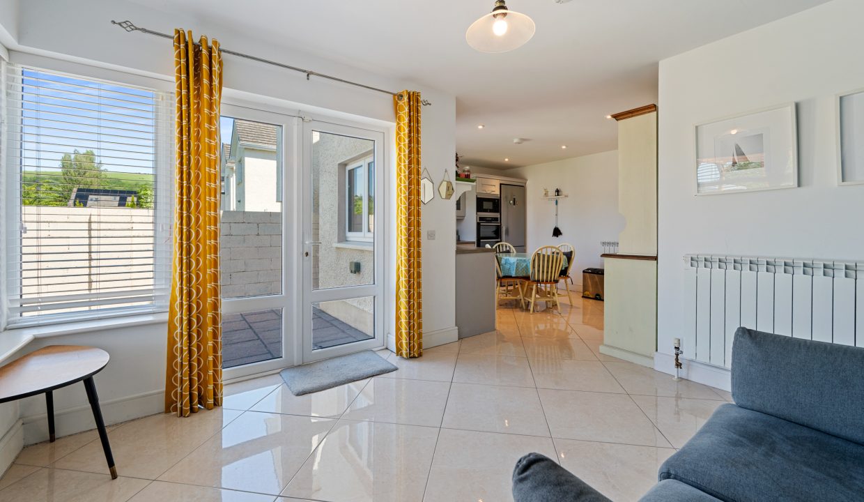 05.25 63 Millers Court, Old Quarter, Ballincollig - ERA - H-Pix WEB 10