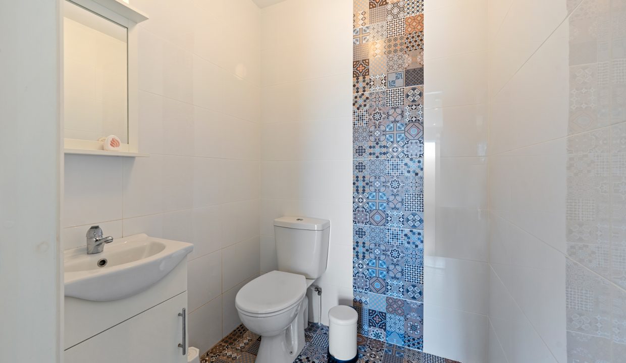 05.25 63 Millers Court, Old Quarter, Ballincollig - ERA - H-Pix WEB 11