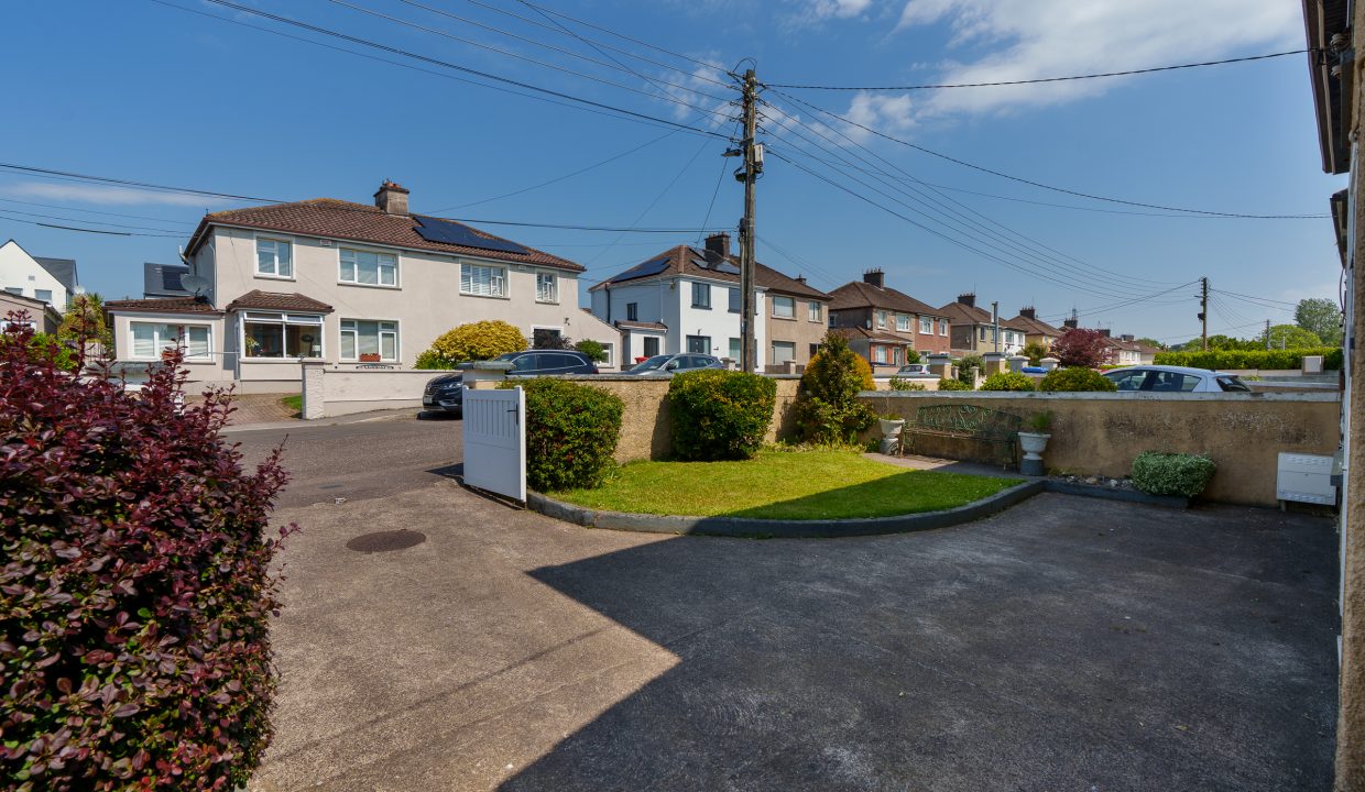 10 Cedar Grove - exterior-7