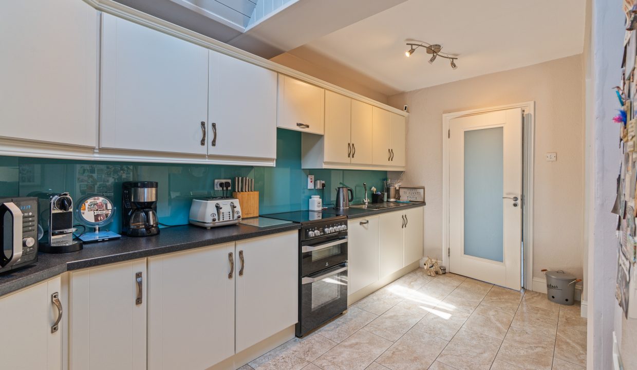 10 Cedar Grove - interior-14