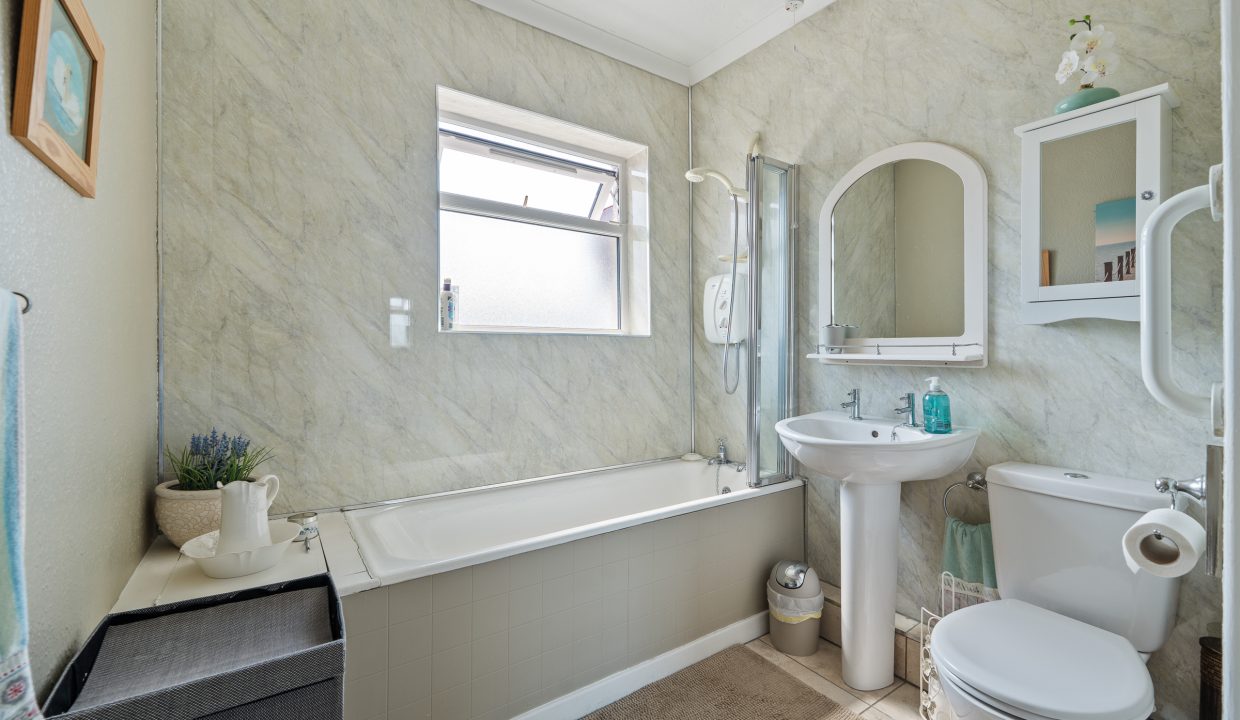 10 Cedar Grove - interior-27