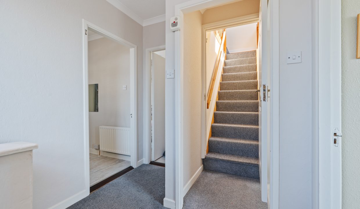 10 Cedar Grove - interior-33