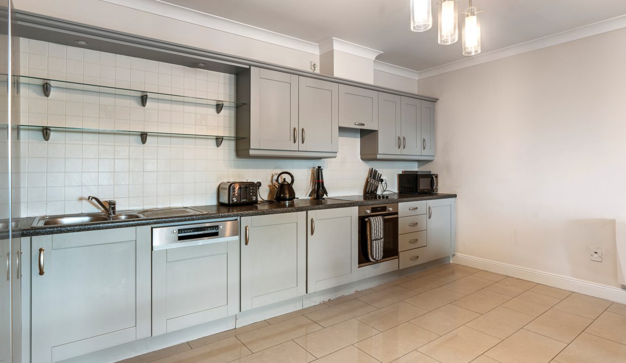 12 Water Gold - interior-17