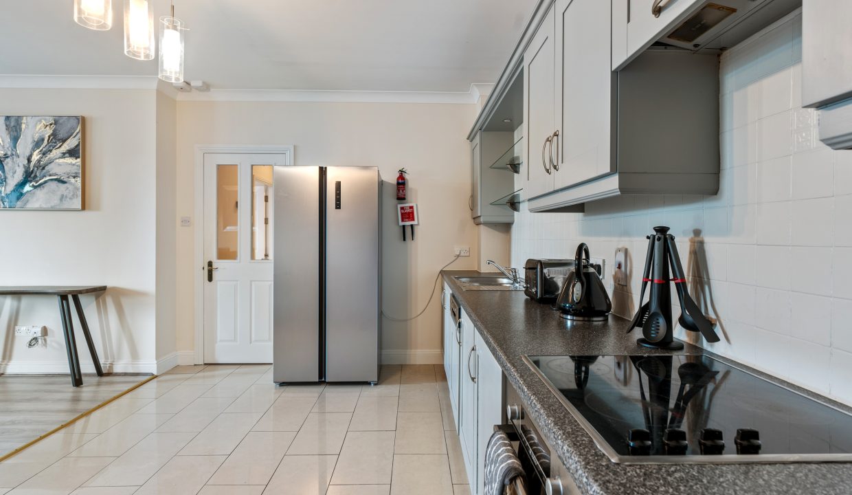 12 Water Gold - interior-18