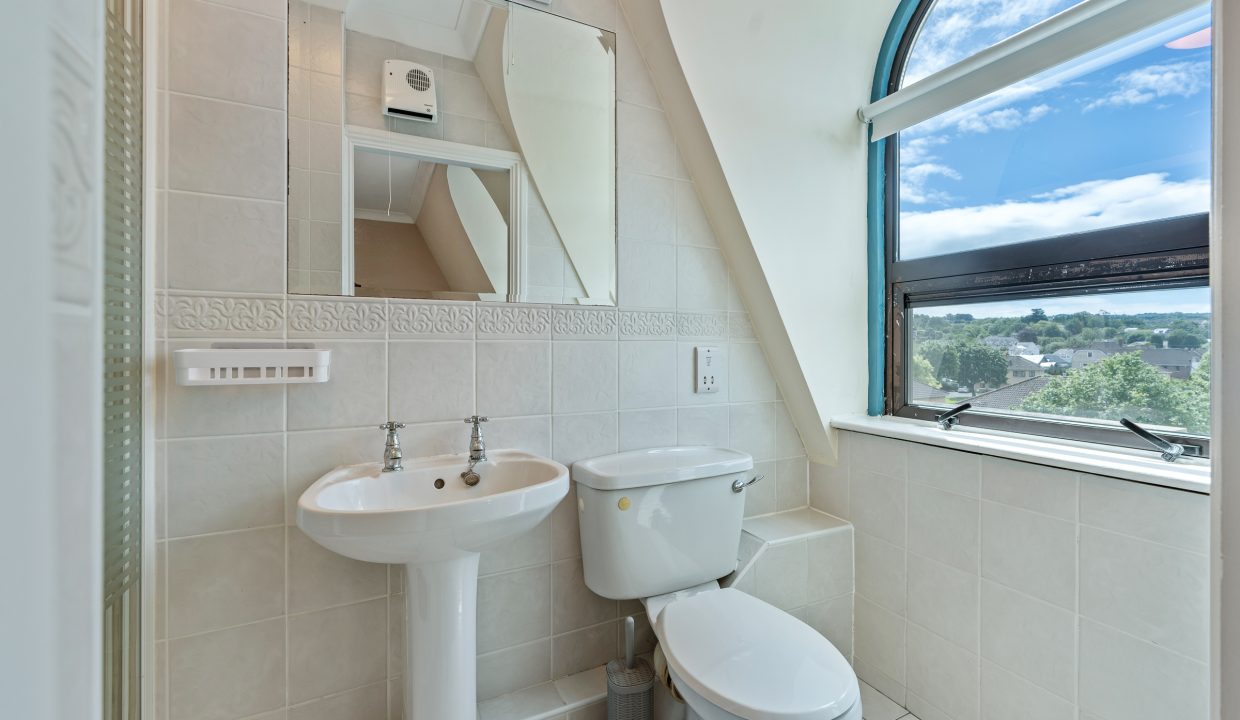 12 Water Gold - interior-5
