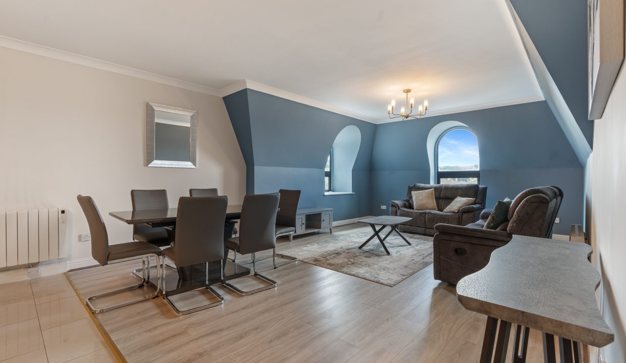 12 Water Gold - interior-9