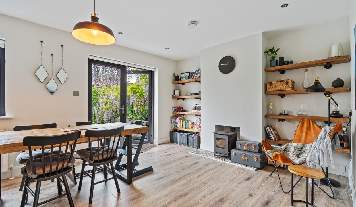 13 Ashdene - interior-16